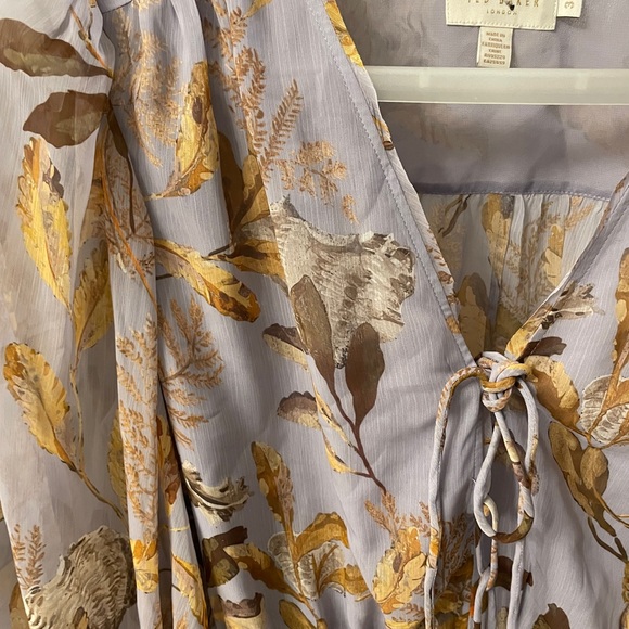 Ted baker harpier blouse size 3 or size 8 USA - Picture 16 of 16